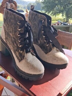 Alcalas Womens 100% Leather Cowhyde Boots